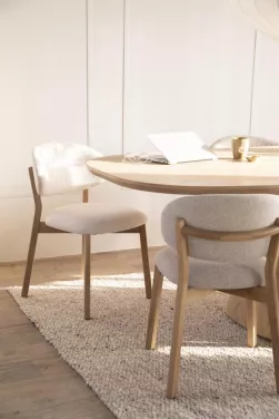 mobilier-salle-a-manger-chaises-tables.jpg