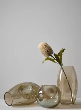petit-vase-verre-coco-maison.png